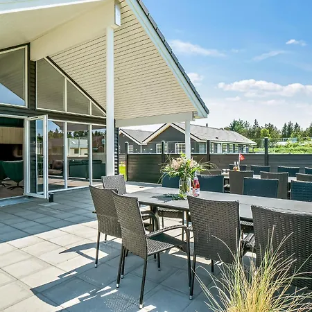 8 Bedroom Cozy In * Norre Nebel
